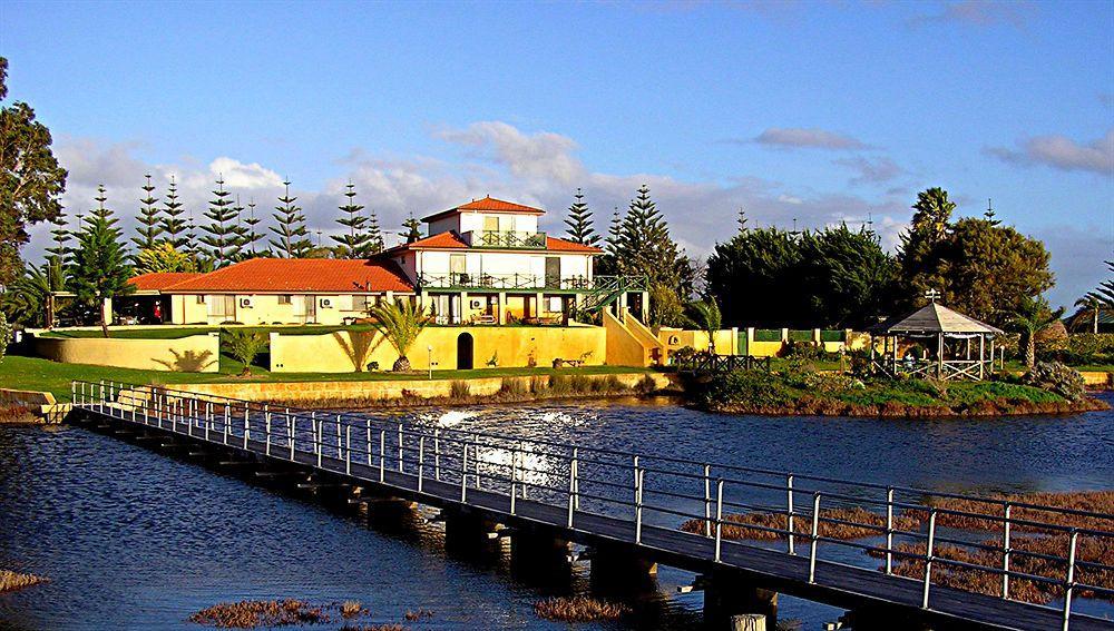 Martin Fields Beach Retreat Busselton Exterior photo