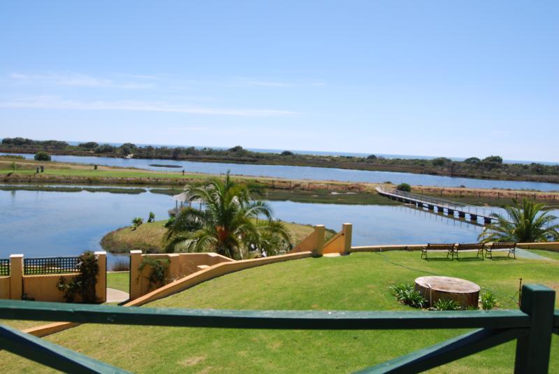 Martin Fields Beach Retreat Busselton Exterior photo